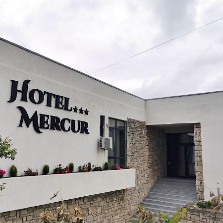 אפורי סוד Hotel Mercur מראה חיצוני תמונה