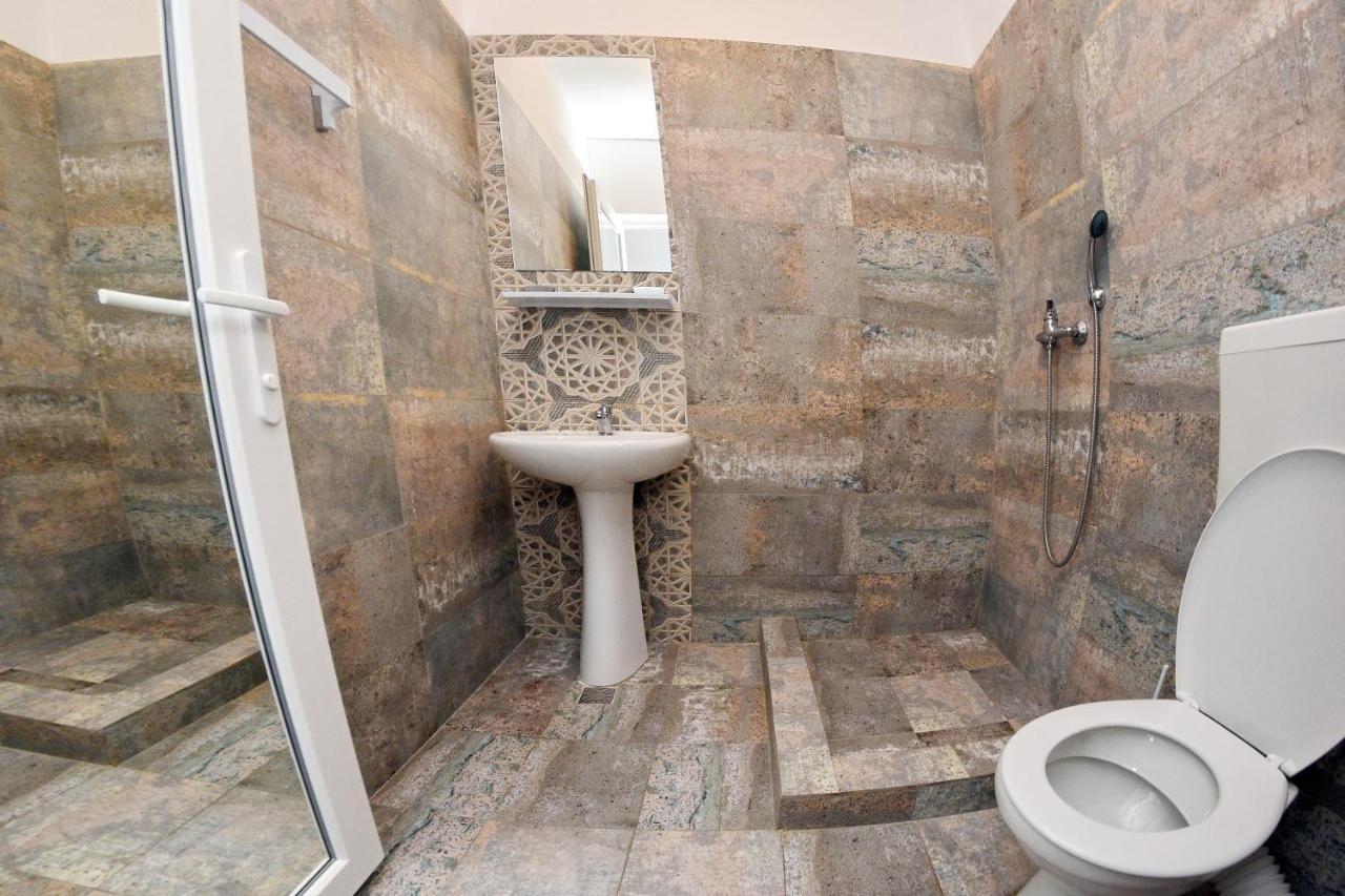 אפורי סוד Hotel Mercur מראה חיצוני תמונה